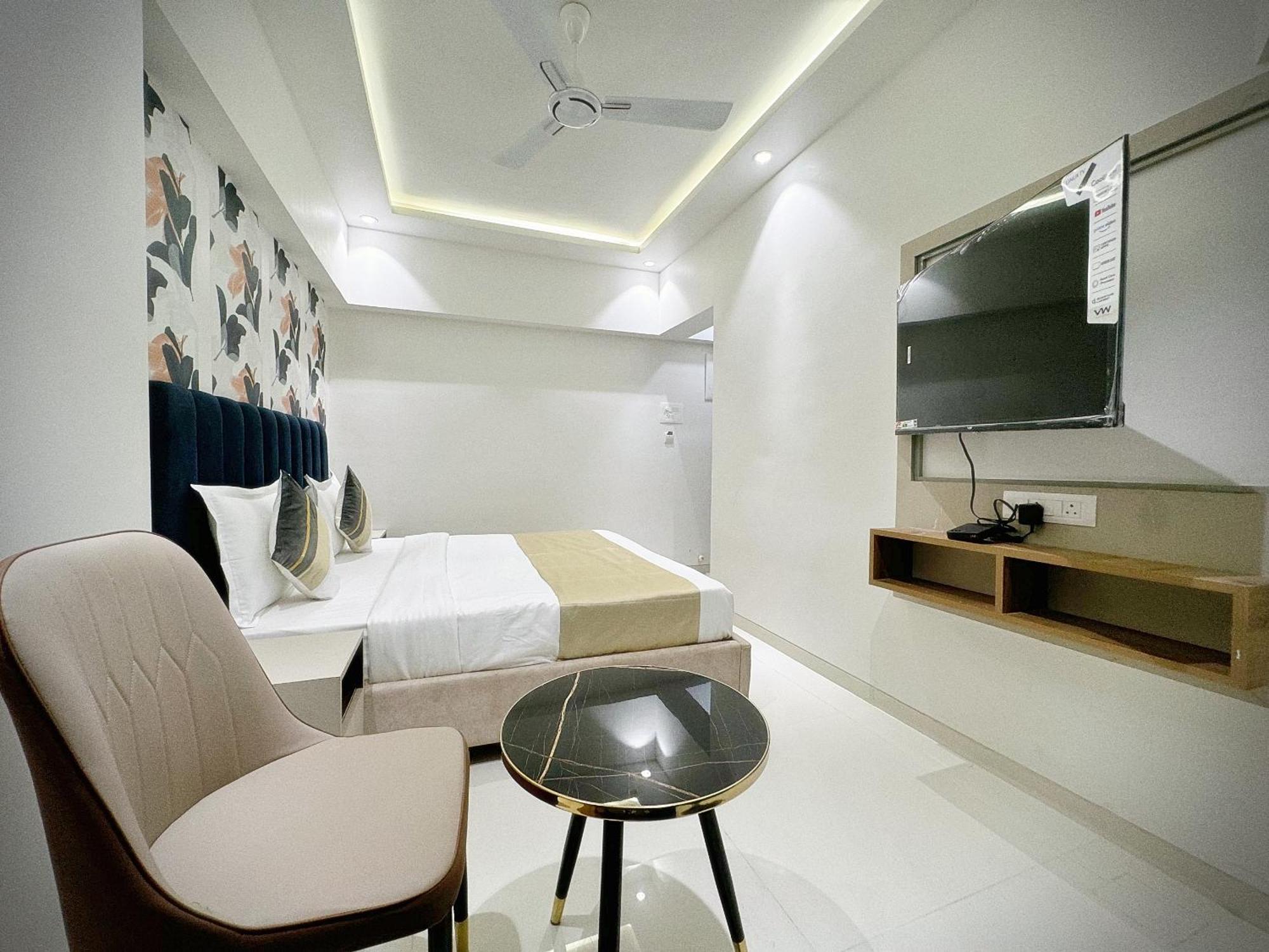 The Orion - Premium Apartments มุมไบ ภายนอก รูปภาพ