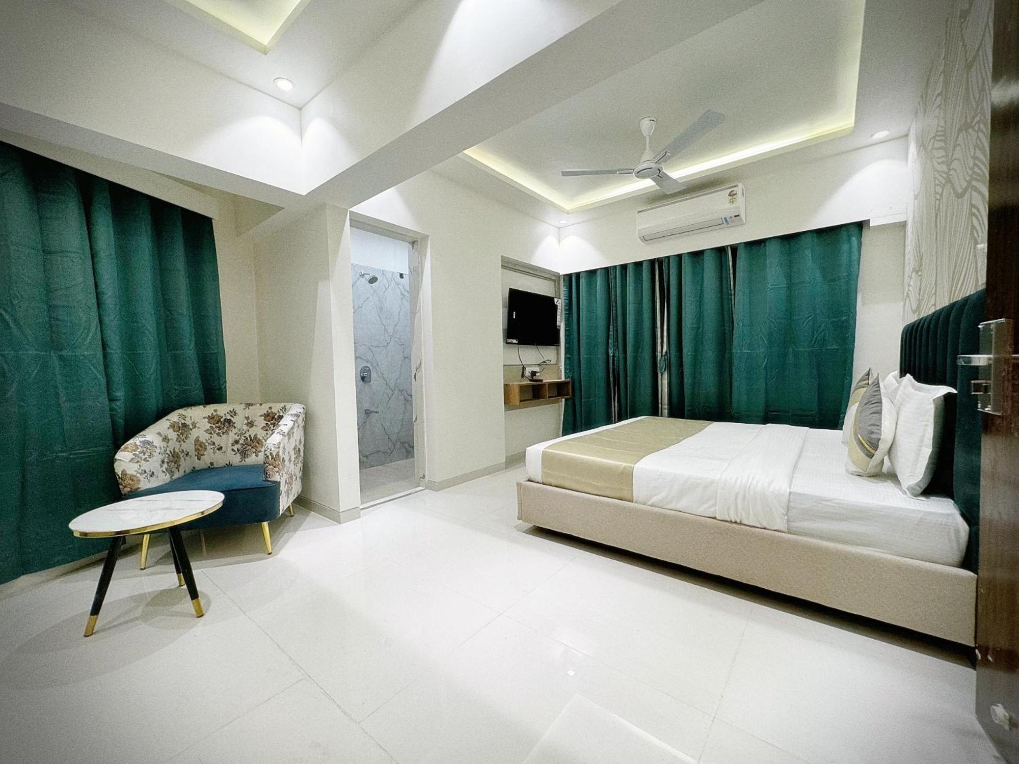 The Orion - Premium Apartments มุมไบ ภายนอก รูปภาพ