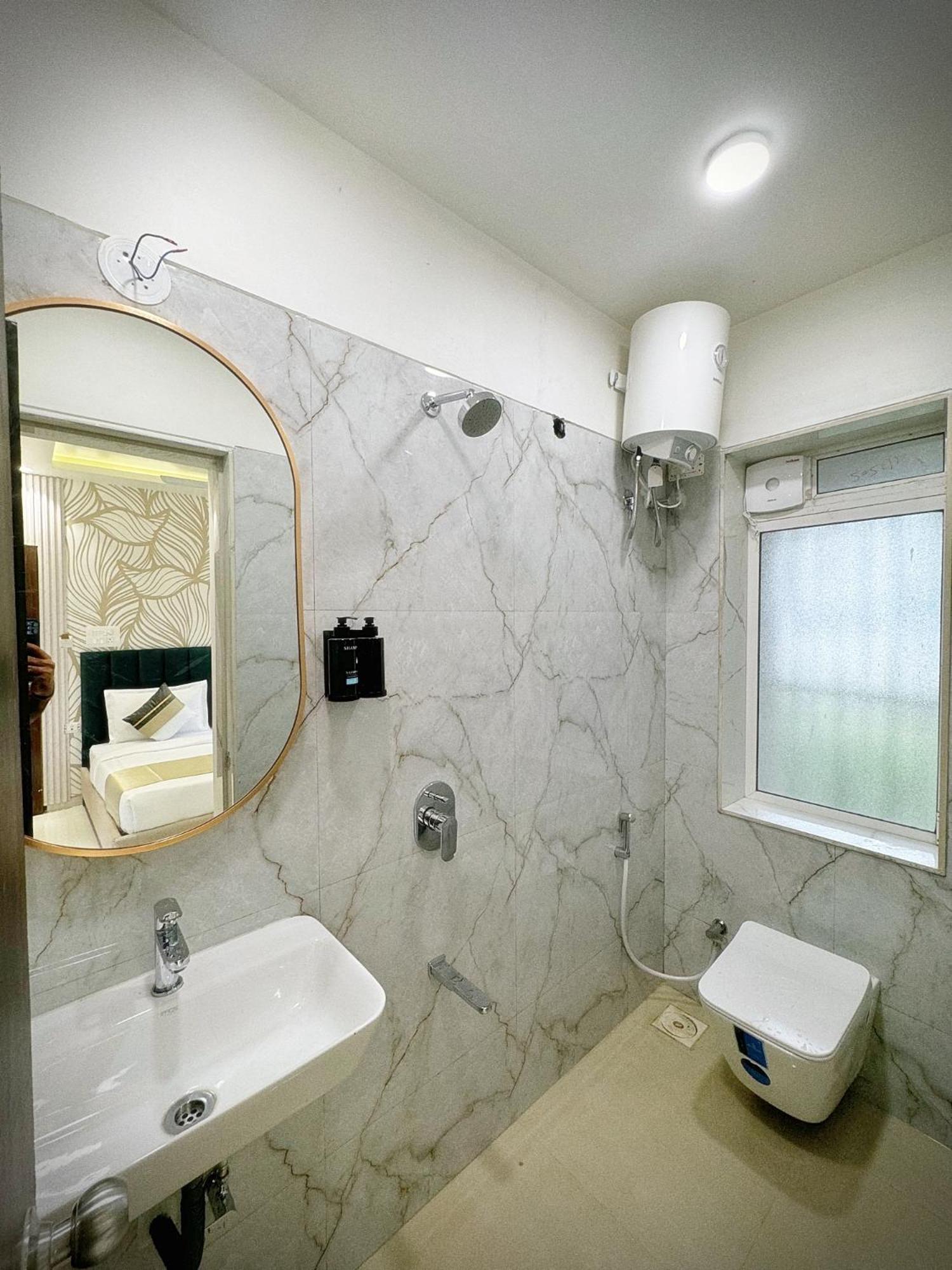 The Orion - Premium Apartments มุมไบ ภายนอก รูปภาพ